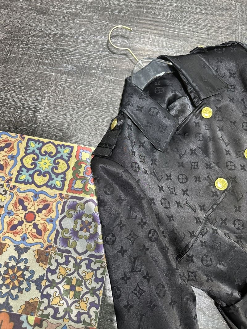 Louis Vuitton Outwear